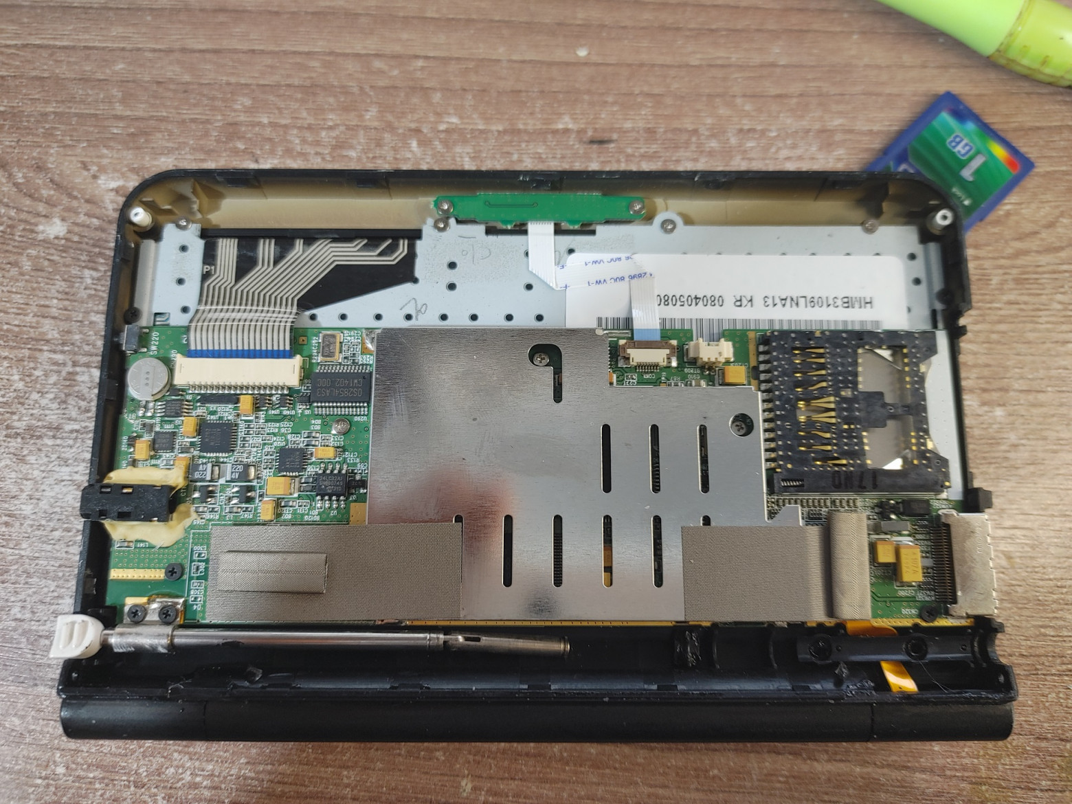 Illustration for The rarest miniature ARM laptop from Korea that can turn into a tablet - look at the Inkel MU-d