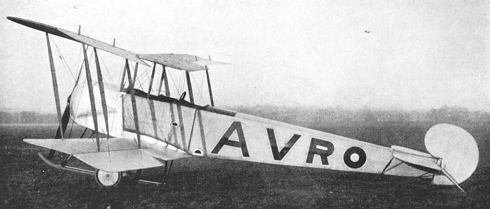 На основе Avro 504 в СССР изготовляли аэропланы У-1, прозванные лётчиками «Аврушка»