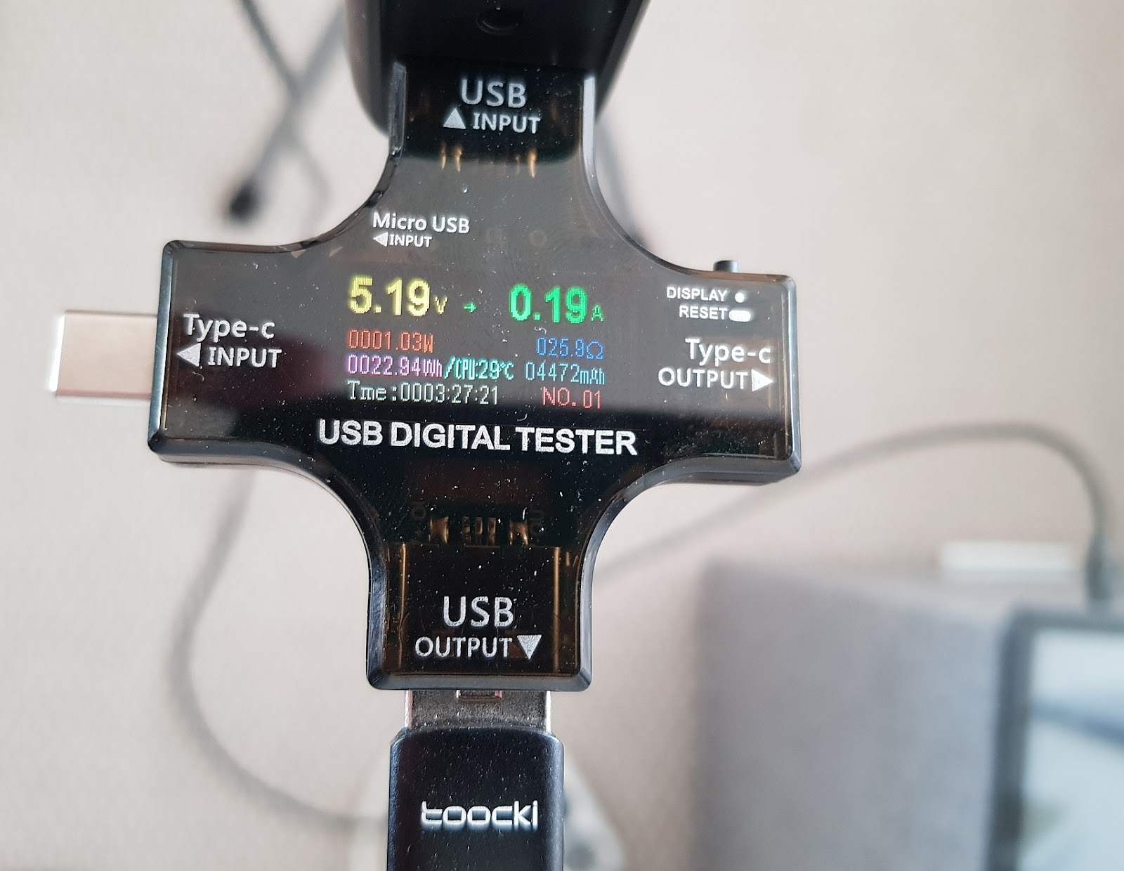 Microscope view of Lenovo Tab M10 pixels for comparison