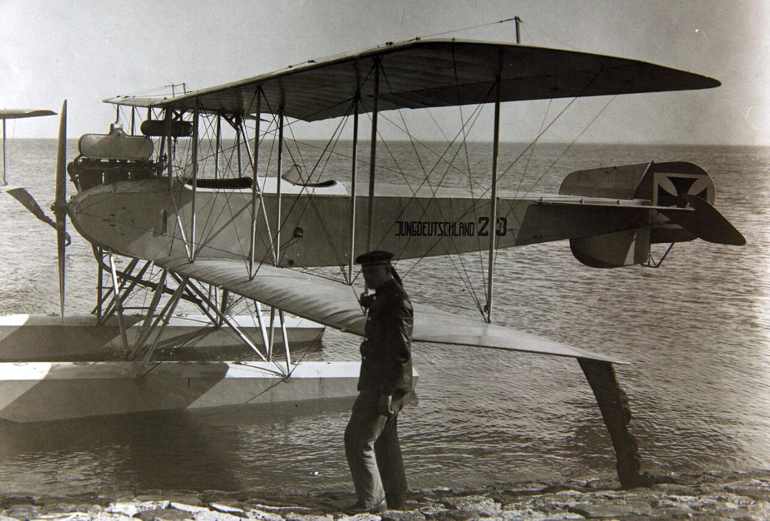 Гидроплан Friedrichshafen FF.29: первый немецкий летательный аппарат, бомбивший Британию