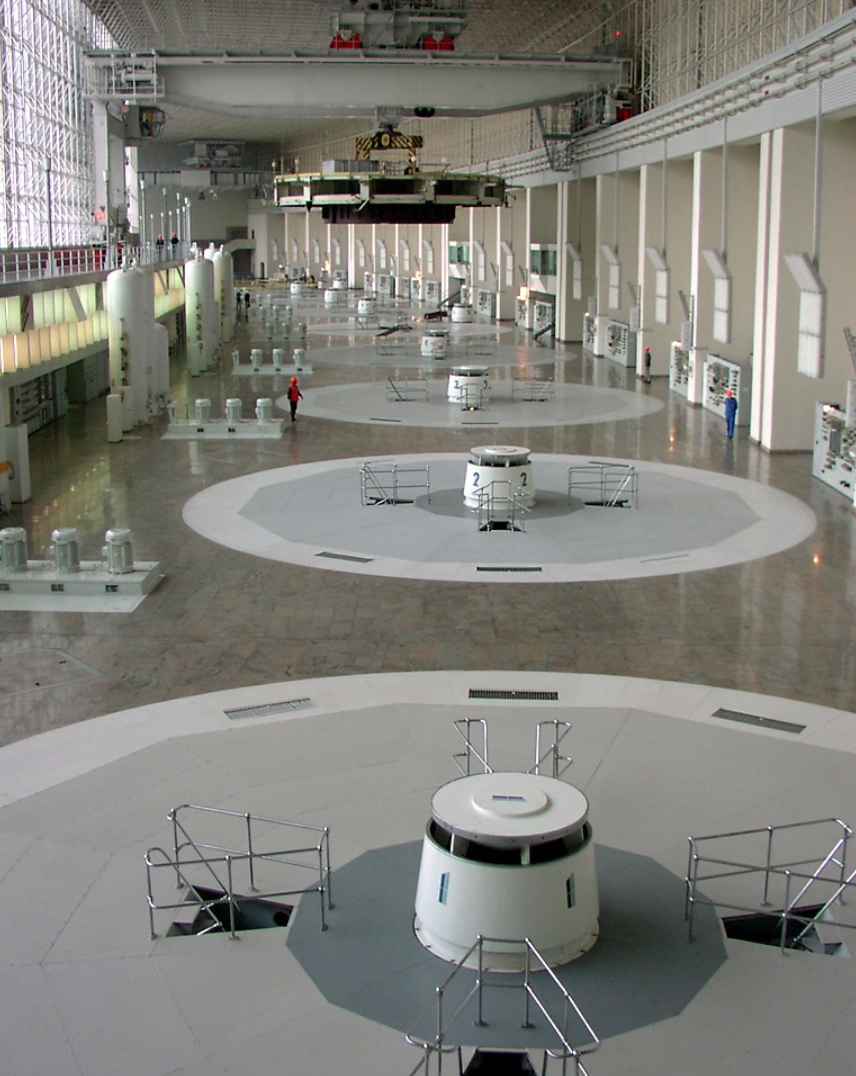 Machine hall before the 2009 catastrophe