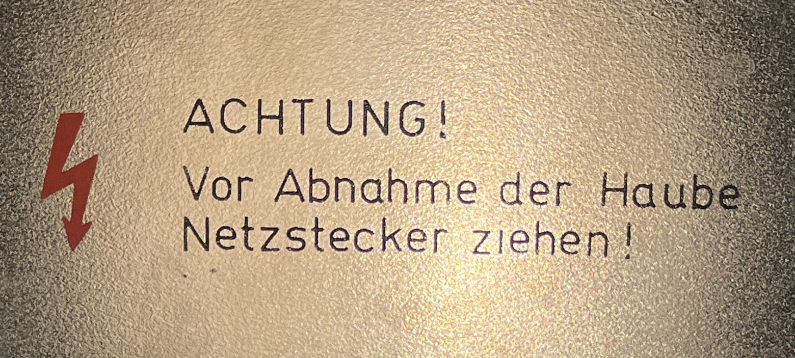 Floppy drive mechanism