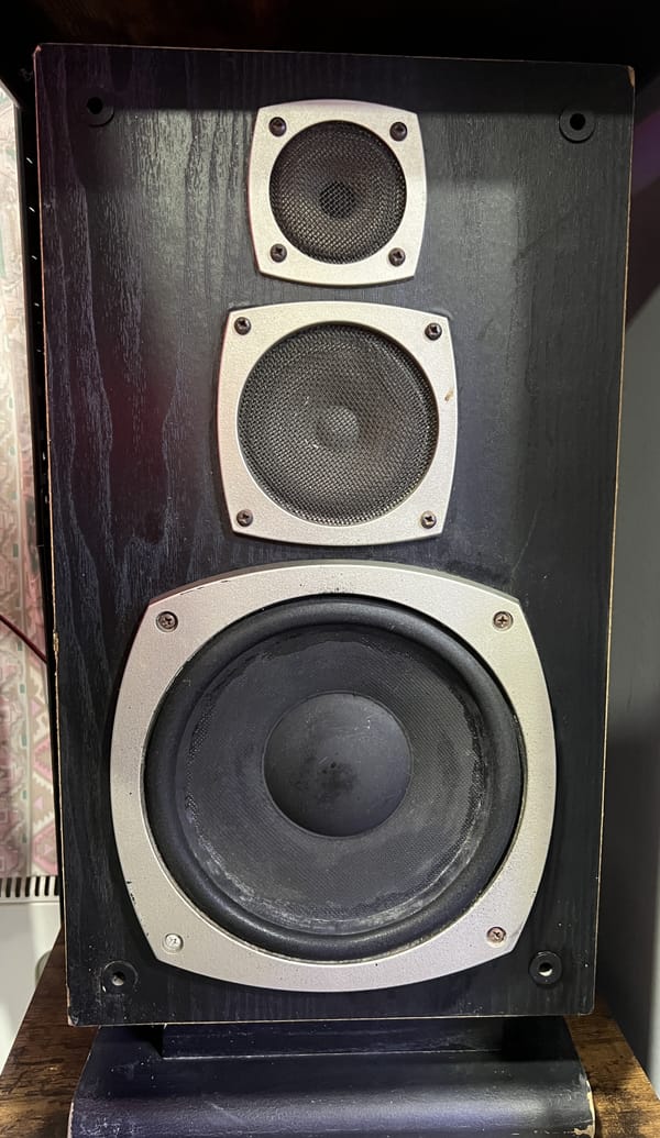 How I Built a Decent Audio System from Discarded Speakers